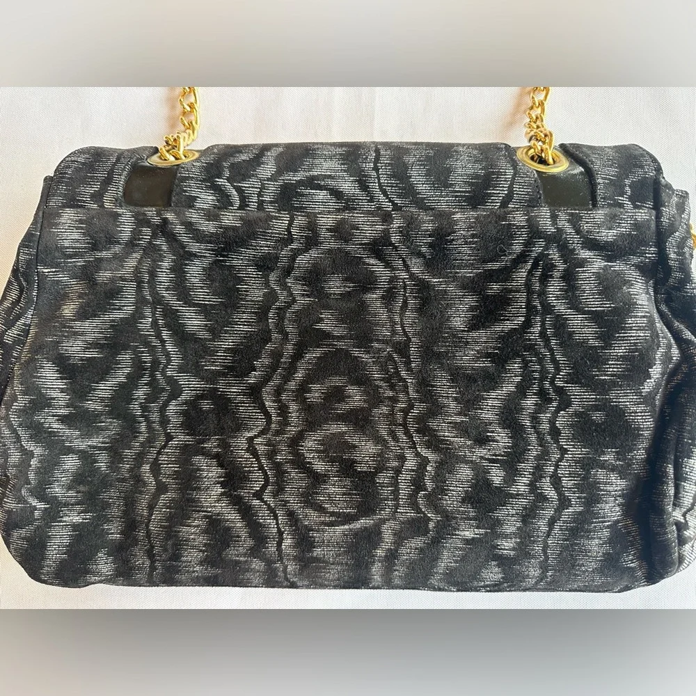 Vintage Annere Elegant Black Purse with Gold Chain Made in Venezuela
